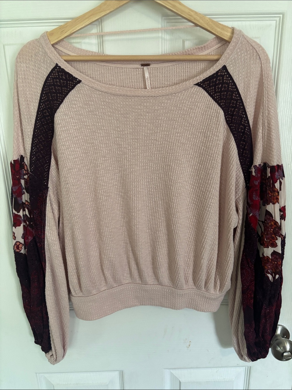 Free People Light Pink Sweater Top with Burgundy Floral Balloon Sleeves - Picture 2 of 10